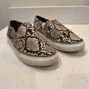 Steve Madden Women Talia Slip On Sneakers Snake‎ Print Synthetic Upper Size 8.5M